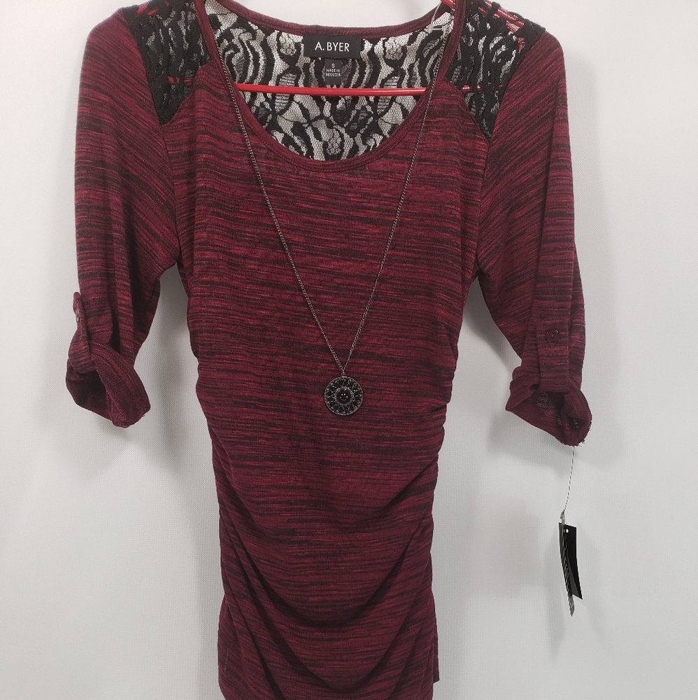 Womens A.Byer Blouse With necklace
